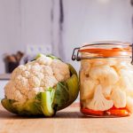 Mahlane krõbe marineeritud kapsas: 3 kõige edukamat retsepti šiki eelroa jaoks Mahlane krõbe marineeritud kapsas: 3 kõige edukamat retsepti šiki eelroa